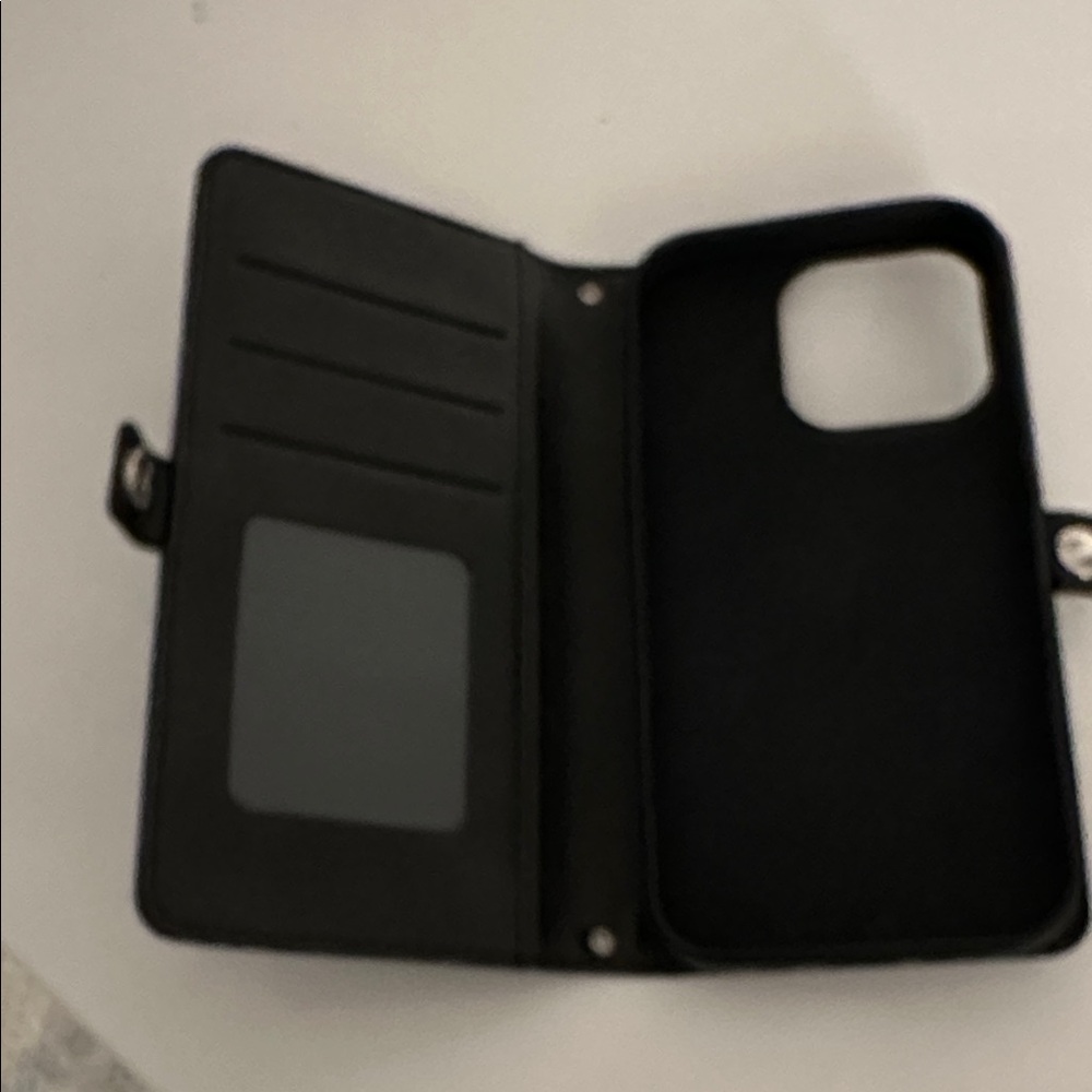Elegant Black Phone Case with Card Slots